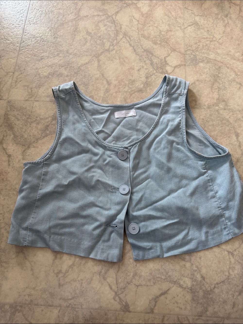 OAK + FORT Dusty Blue Button-Front Cropped Tank